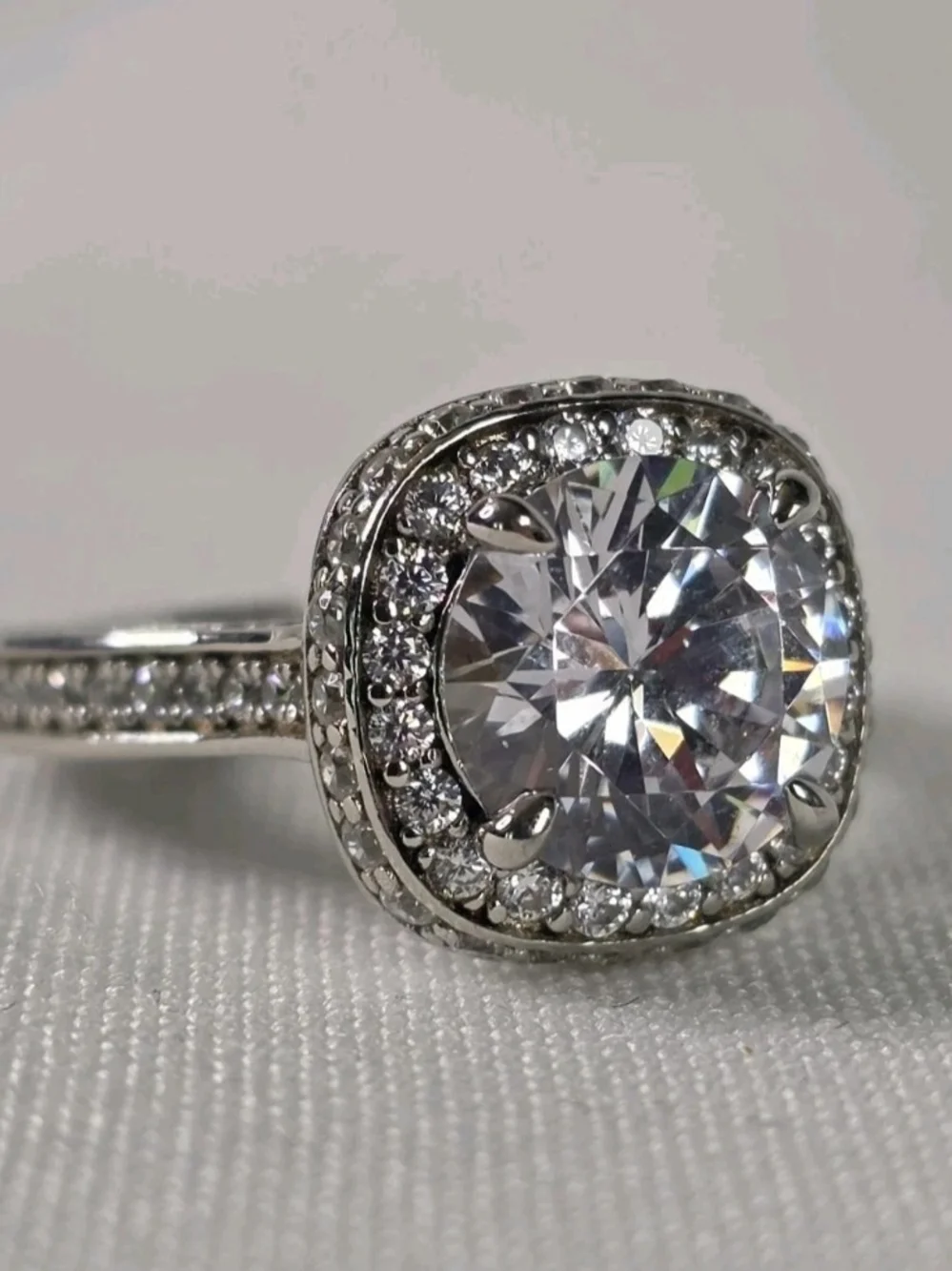 Italo Halo White Sapphire Engagement Ring 925 Sterling Silver Size 5 New in Box